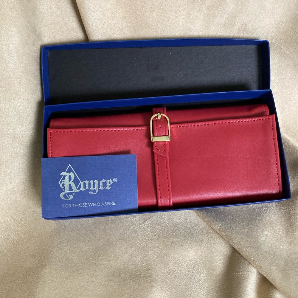 BUNDLE Royce New York leather travel jewelry holder & leather passport holder.